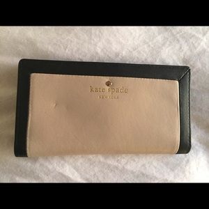 tan and black leather Kate Spade wallet